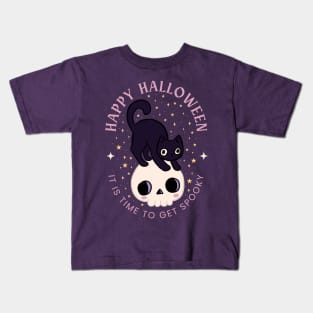 Happy halloween it is time to get spooky a cute cat on a skull Kids T-Shirt